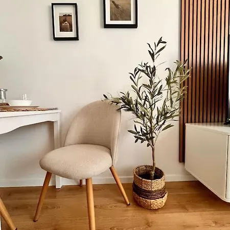 Апартаменты Nook I Skynest Братислава